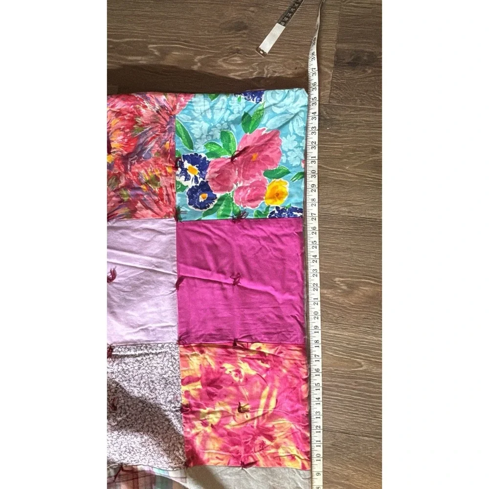 Vintage Multicolor Quilt, Yarn‎ Tied, Signed By Artist 44x36
